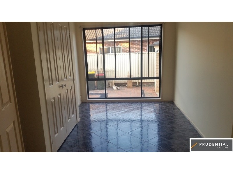 25 Chapman Street, West Hoxton NSW 2171