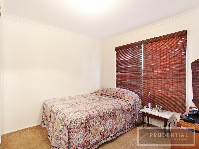 10 Sunset Avenue, Lurnea NSW 2170