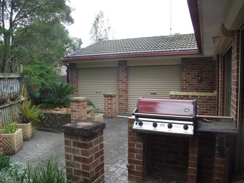 10 Milton Court, Prestons NSW 2170