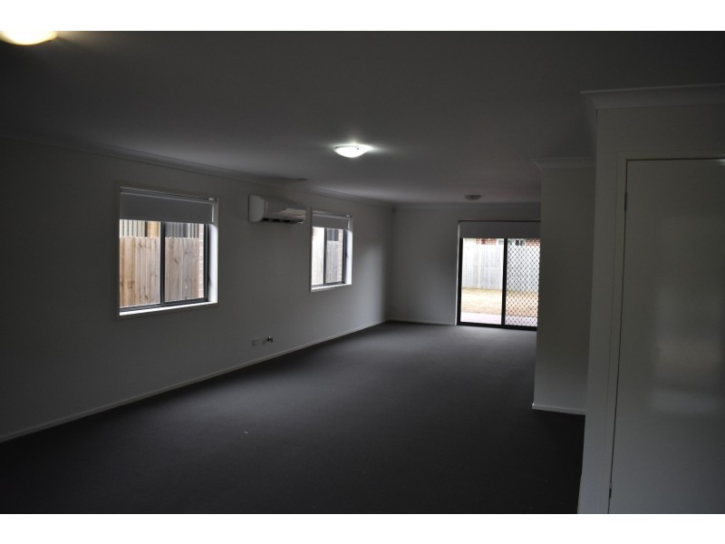 18 Sunday Circuit, Edmondson Park NSW 2174