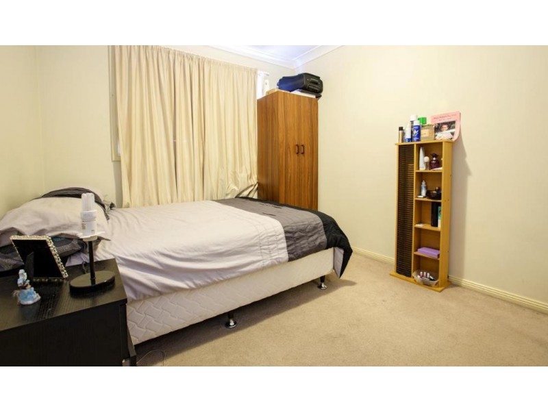 27 Chapman Street, West Hoxton NSW 2171