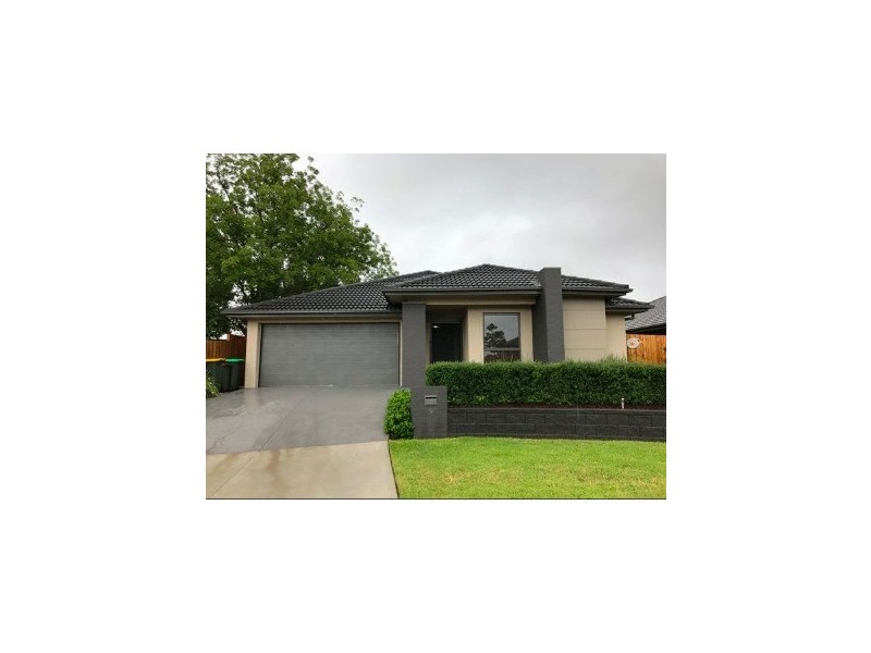 9 Stormberg Place, Edmondson Park NSW 2174