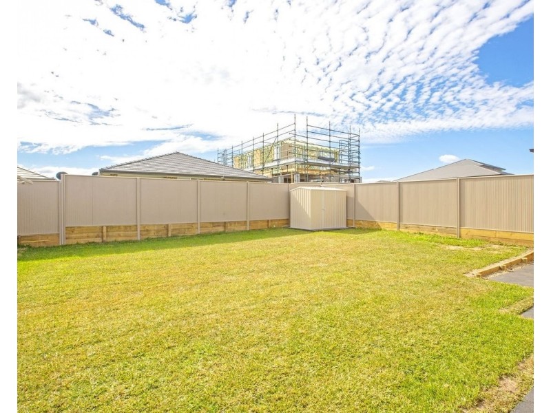 5 Pekin Street, Spring Farm NSW 2570