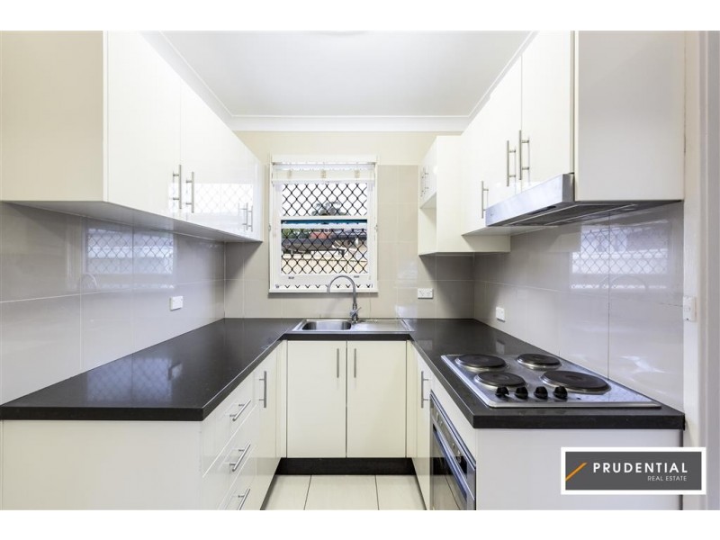 12 Bare Avenue, Lurnea NSW 2170