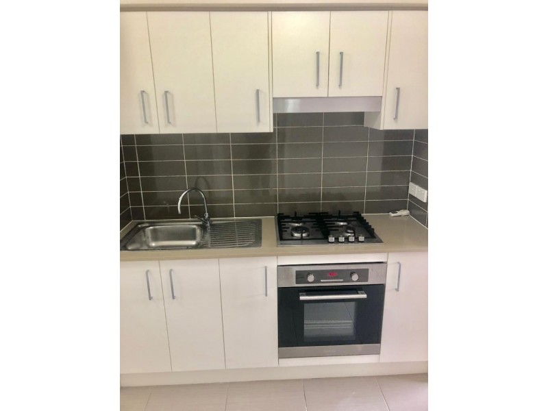 1a Bonython Avenue, Middleton Grange NSW 2171