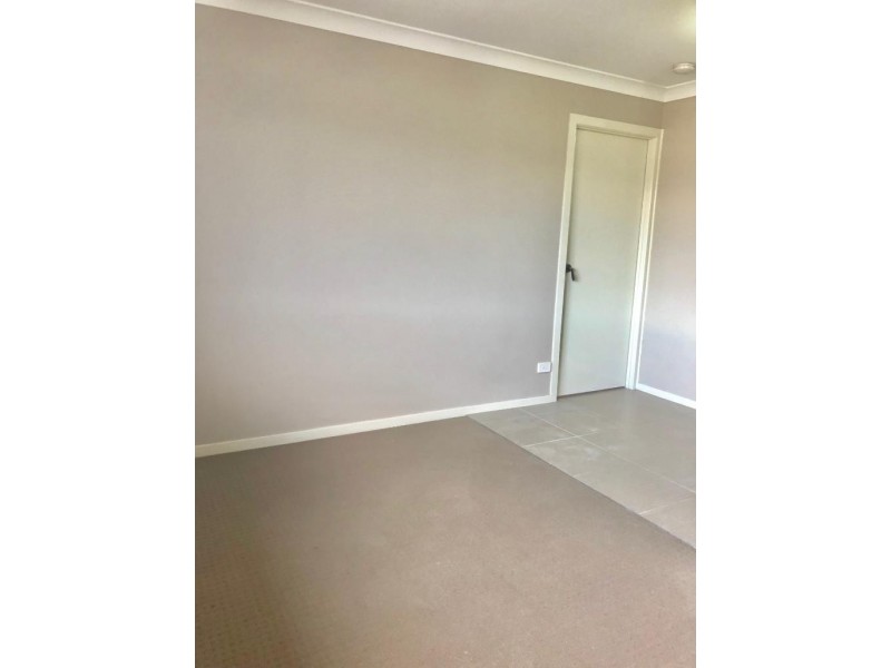 1a Bonython Avenue, Middleton Grange NSW 2171