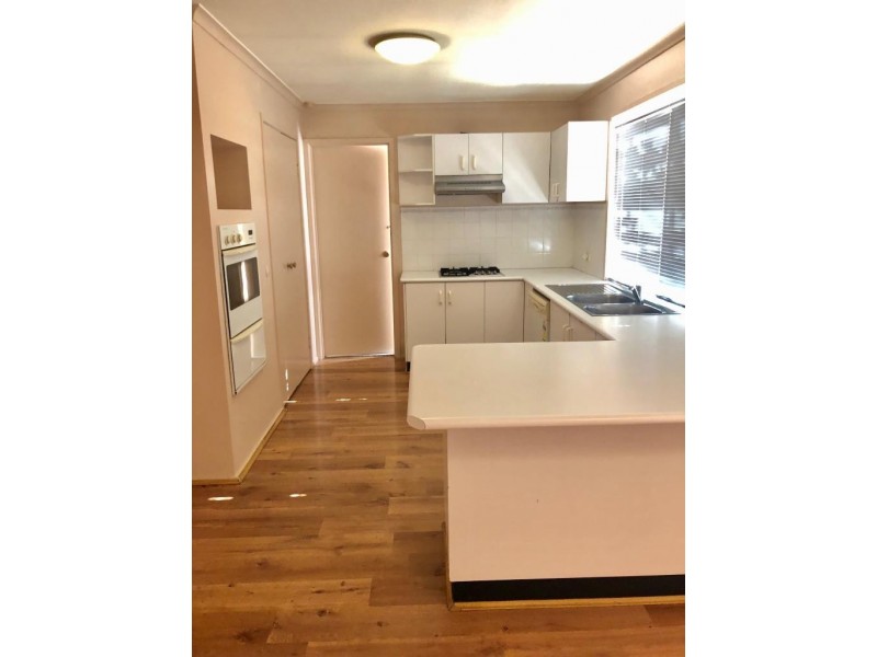 6 Archer Way, West Hoxton NSW 2171