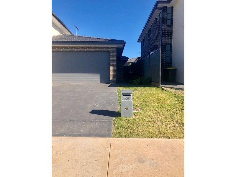 35a Talana Hill Drive, Edmondson Park NSW 2174
