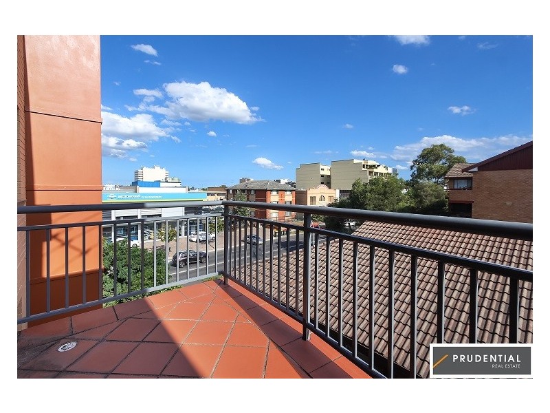 23/33-35 Bathurst Street, Liverpool NSW 2170