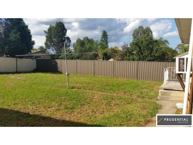 4 Brisbane Avenue, Lurnea NSW 2170