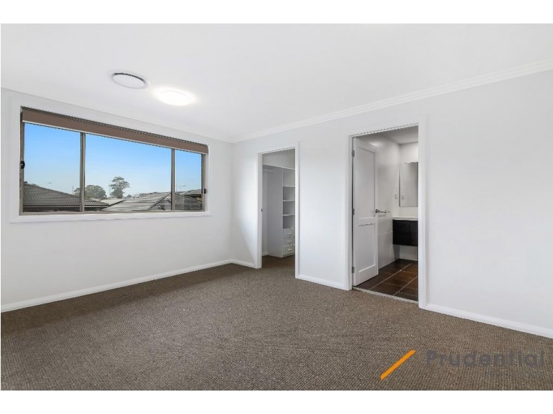 13 Rattey Ave, Edmondson Park NSW 2174