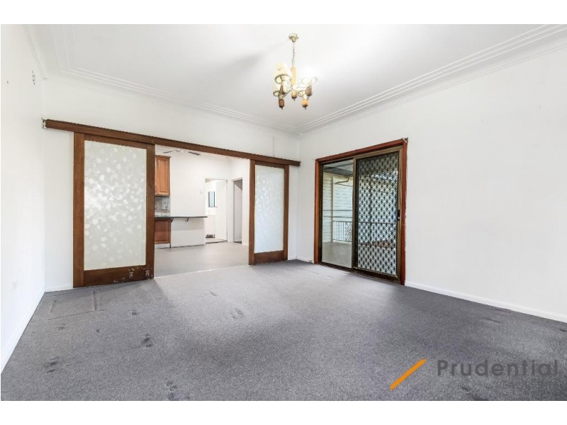 32 Casula Road, Casula NSW 2170