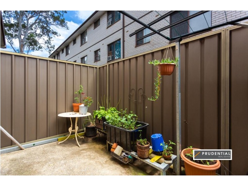 4/100 Wattle Avenue, Carramar NSW 2163