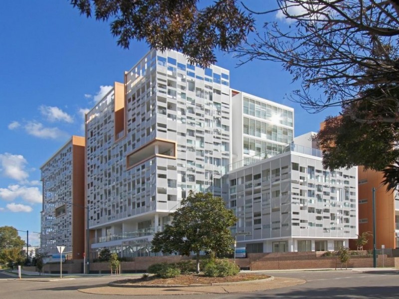 C402/21 Atkinson Street, Liverpool NSW 2170