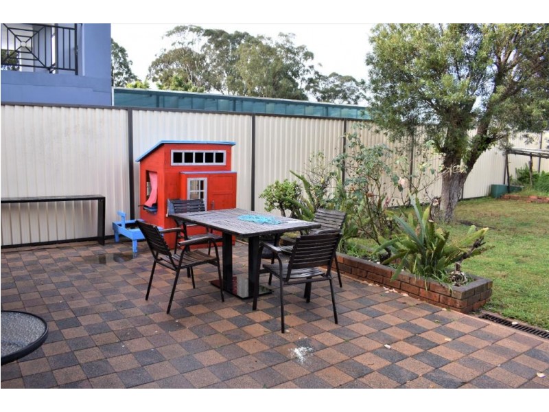 60 Napier Avenue, Lurnea NSW 2170