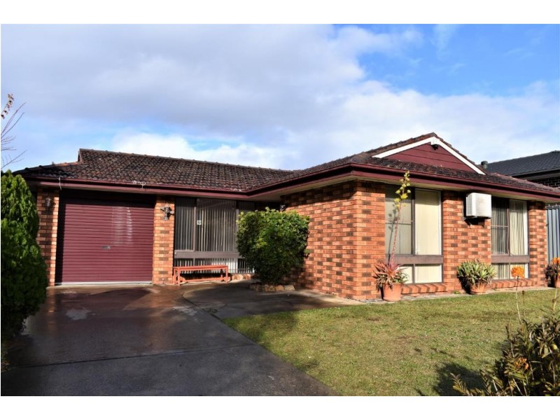 60 Napier Avenue, Lurnea NSW 2170