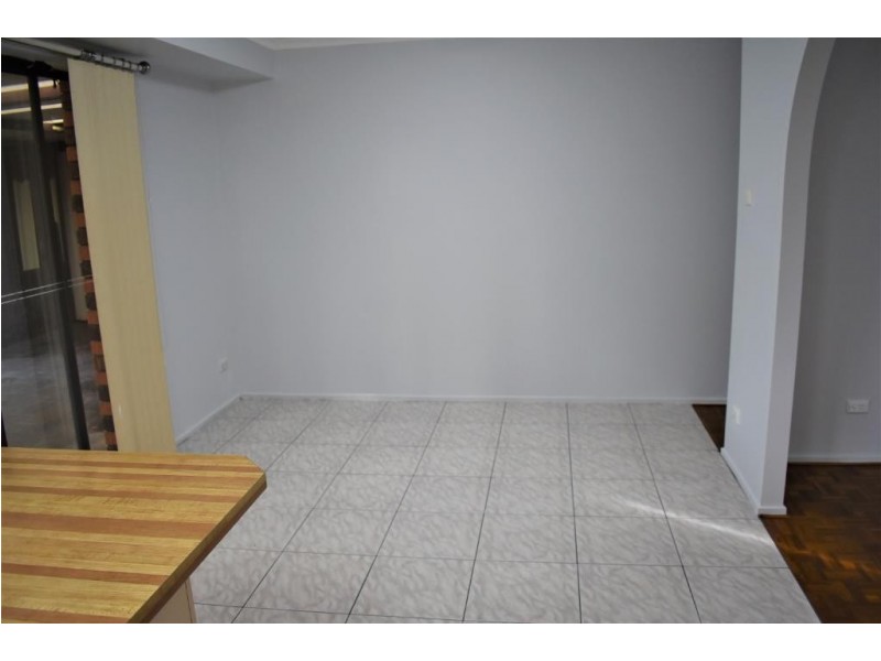 60 Napier Avenue, Lurnea NSW 2170