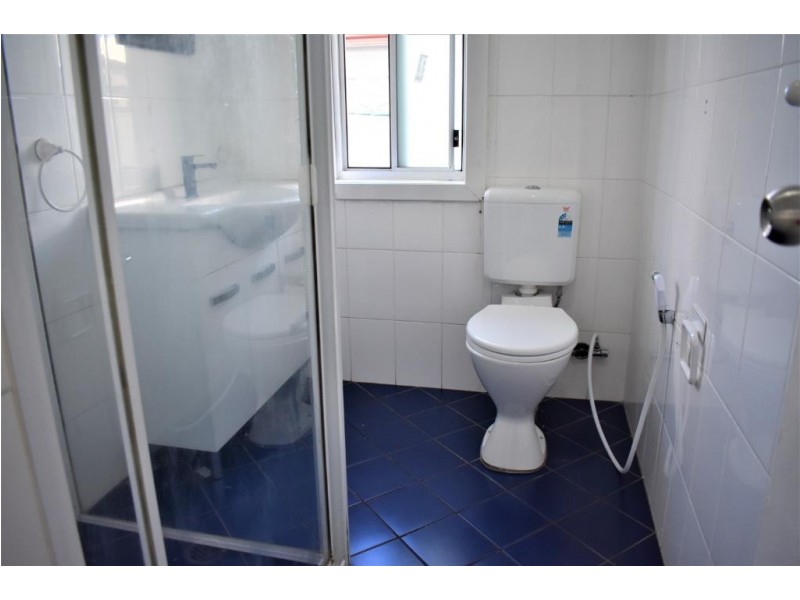 16 Quist Avenue, Lurnea NSW 2170