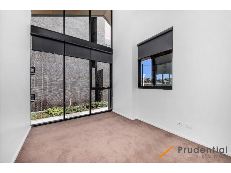 E104,26 Shepherd St, Liverpool NSW 2170