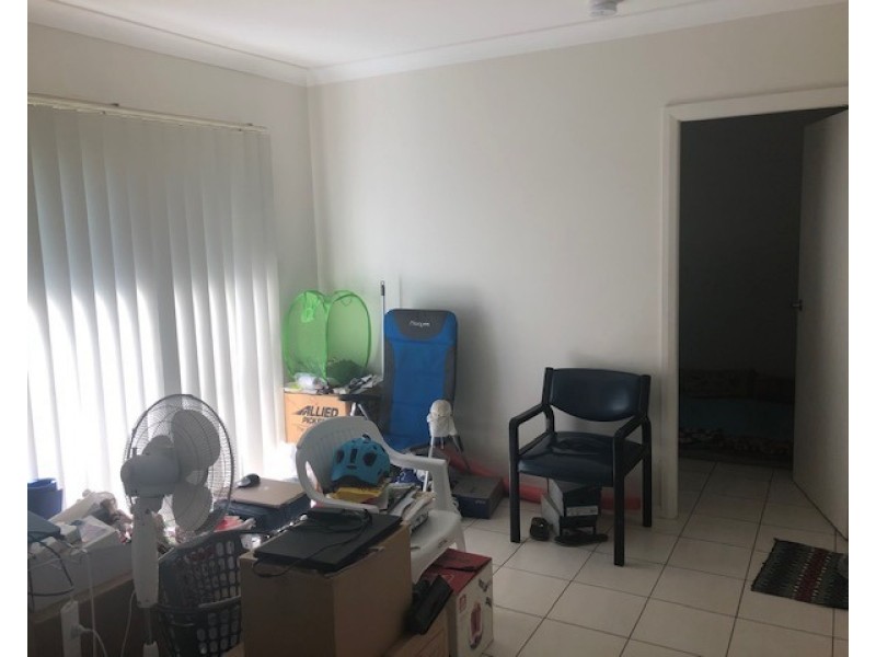 15B Sheahan St, Warwick Farm NSW 2170