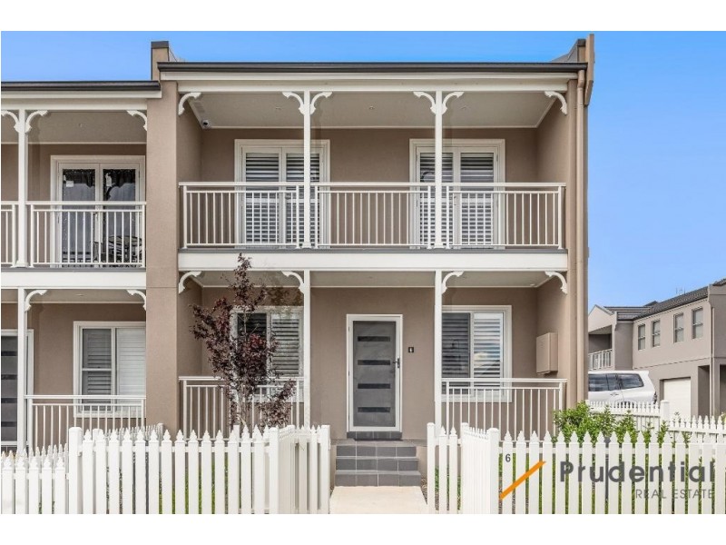 6/2 Wire Avenue, Camden South NSW 2570