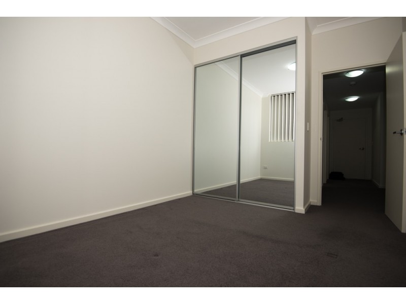 74/6-8 George St, Warwick Farm NSW 2170