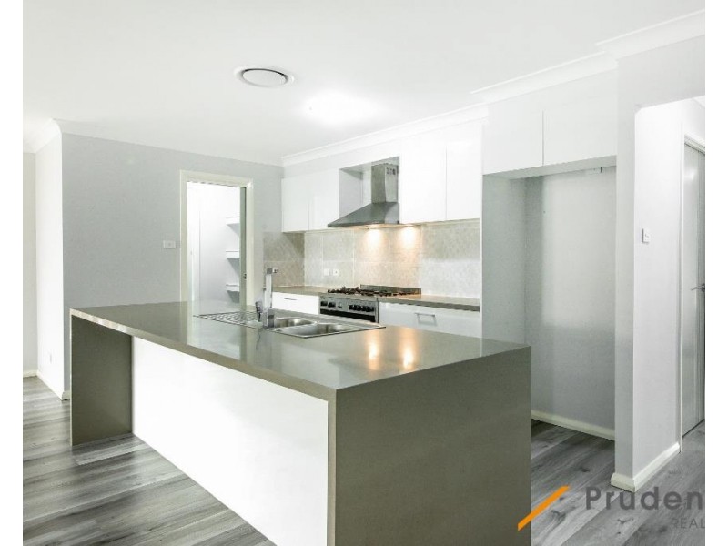52 Austen Boulevard, Spring Farm NSW 2570