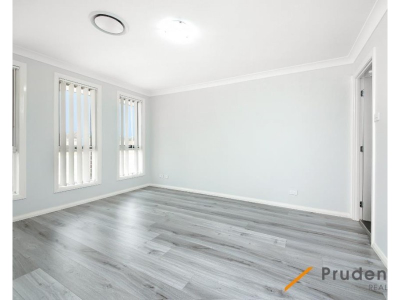 52 Austen Boulevard, Spring Farm NSW 2570
