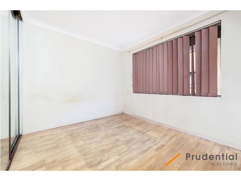 5/115 Moore St, Liverpool NSW 2170