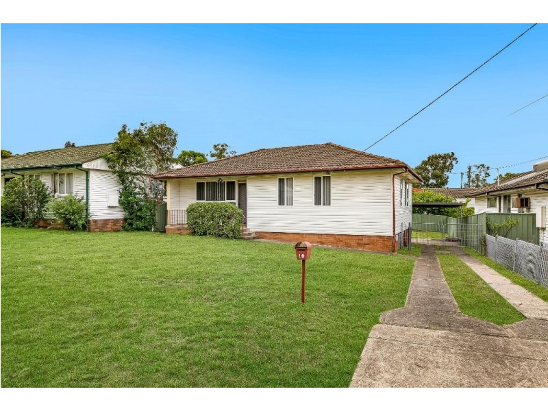 10 Galloway St, Busby NSW 2168
