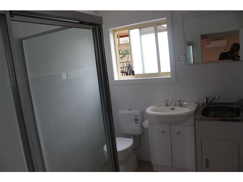 10a Tallowood Ave, Casula NSW 2170