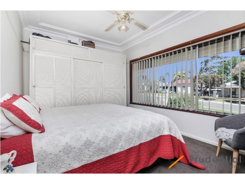27 Dale Ave, Liverpool NSW 2170