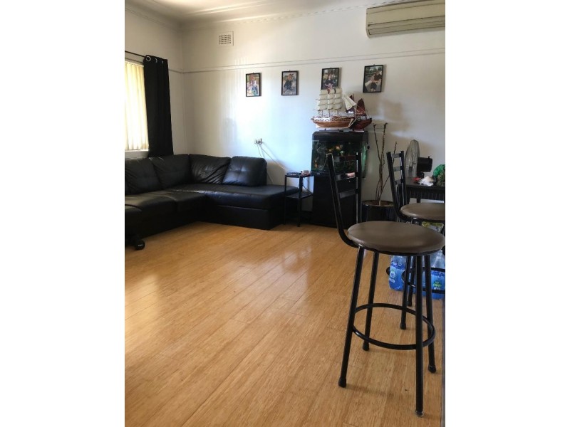 2/6-8 Roland Ave, Liverpool NSW 2170