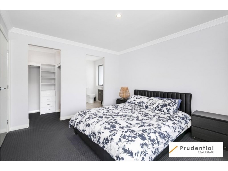 34 Orbit Street, Gregory Hills NSW 2557