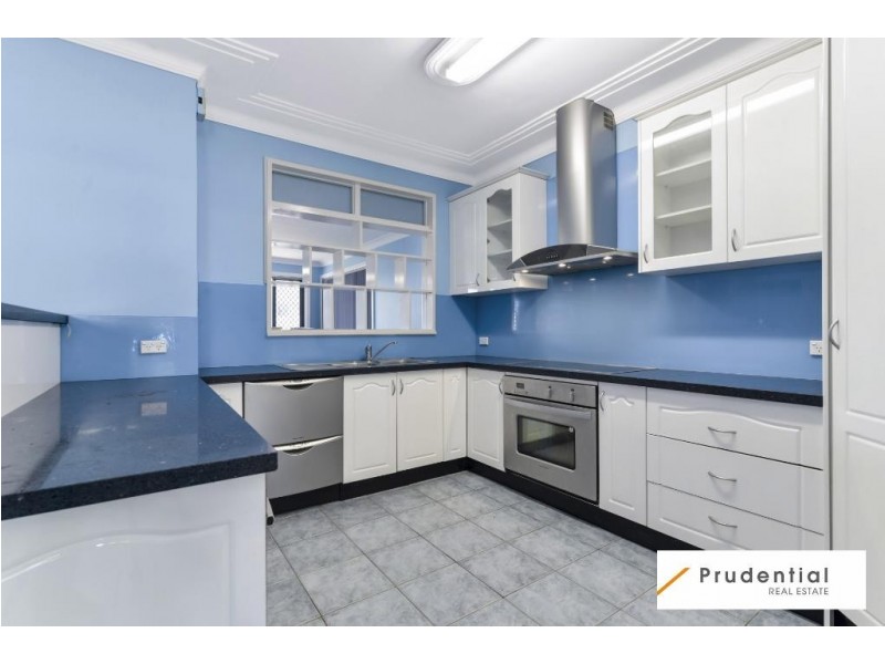 8 St Pauls Crescent, Liverpool NSW 2170