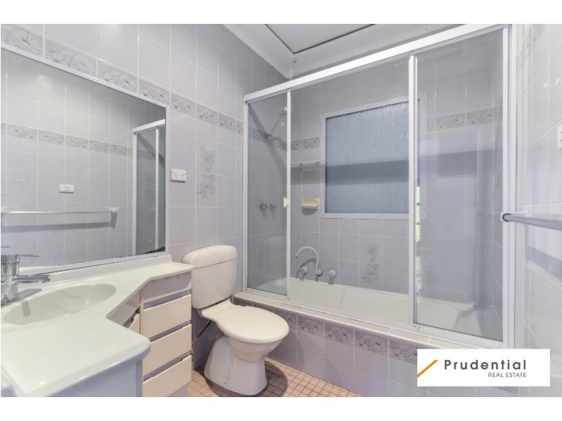 8 St Pauls Crescent, Liverpool NSW 2170