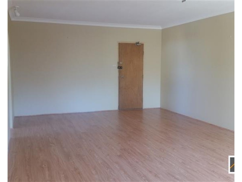 8/5-7 Charles Street, Liverpool NSW 2170