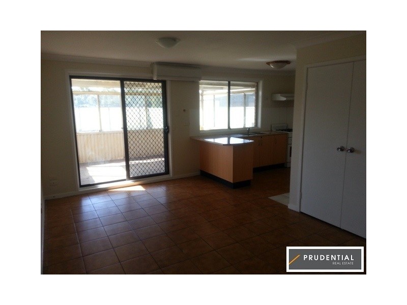 93 Colebee Crescent, Hassall Grove NSW 2761