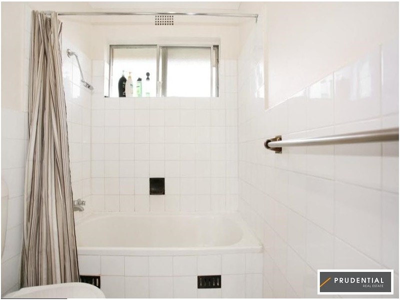 23/11 Forbes Street, Warwick Farm NSW 2170