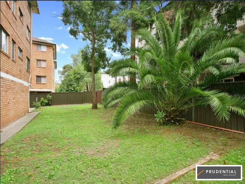 23/11 Forbes Street, Warwick Farm NSW 2170
