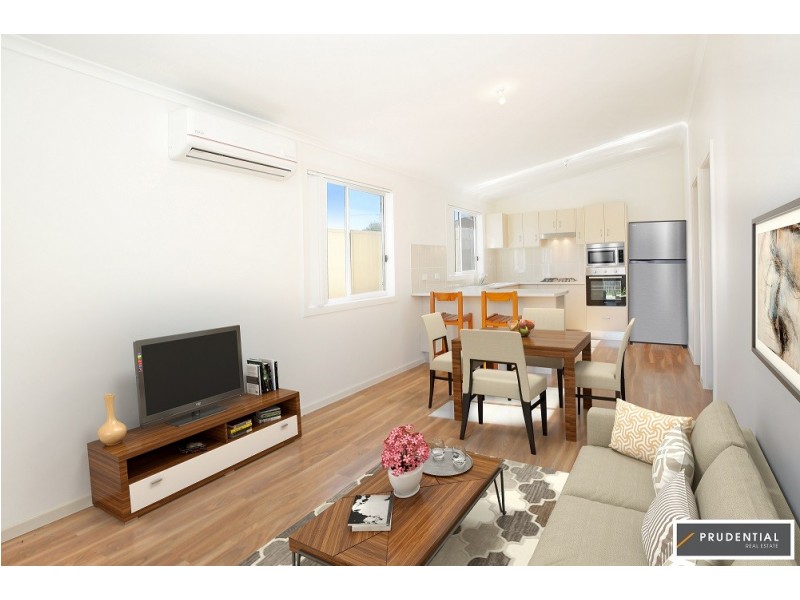 42A De Meyrick Avenue, Casula NSW 2170