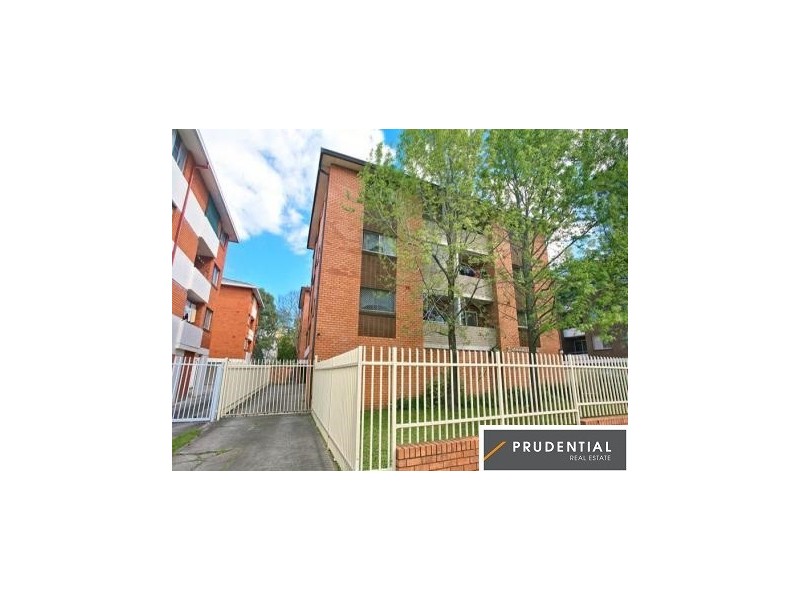 16/3 Drummond Street, Warwick Farm NSW 2170