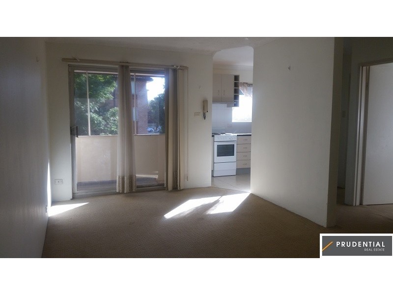 16/3 Drummond Street, Warwick Farm NSW 2170