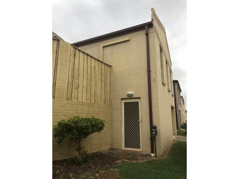 1a Gould Lane, West Hoxton NSW 2171