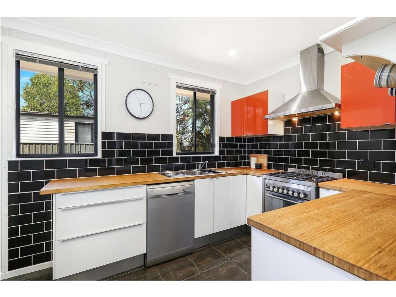 20 Corben Avenue, Moorebank NSW 2170