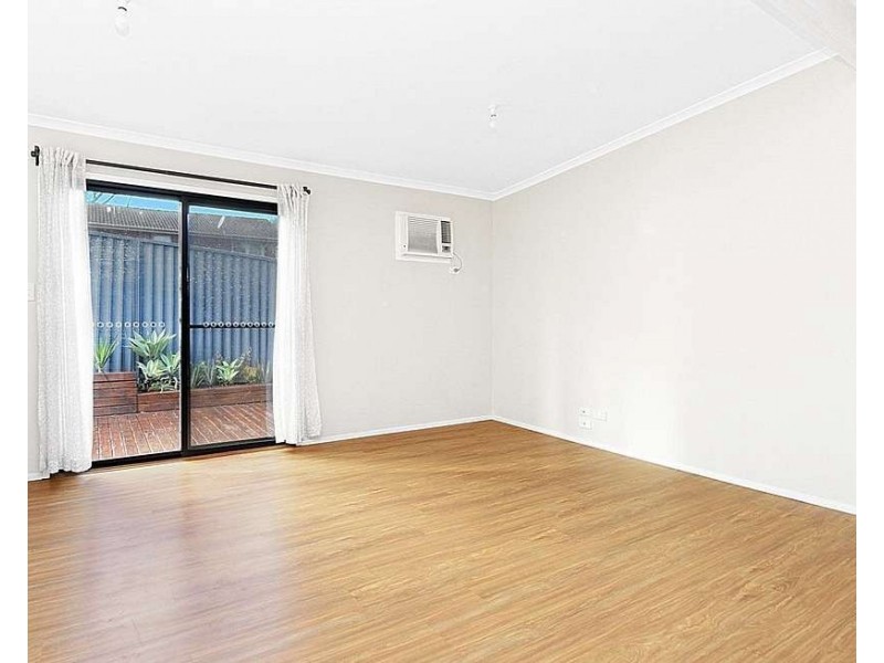 20a Corben Avenue, Moorebank NSW 2170