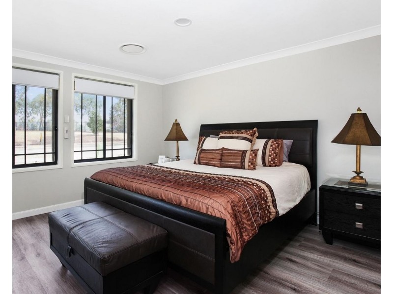 59 Horningsea Park Drive, Horningsea Park NSW 2171