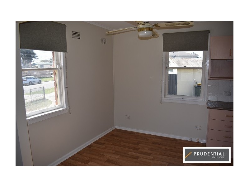 198 Graham Avenue, Lurnea NSW 2170