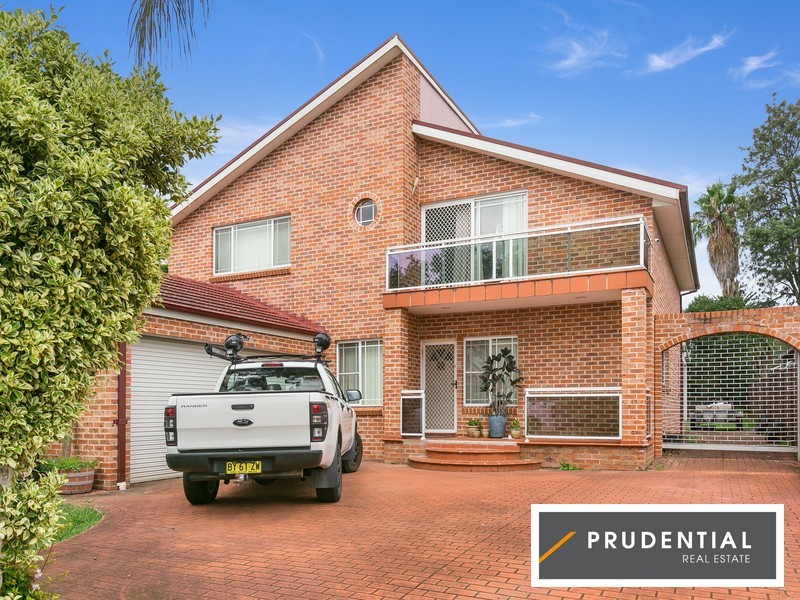 26 Gibson Avenue, Casula NSW 2170