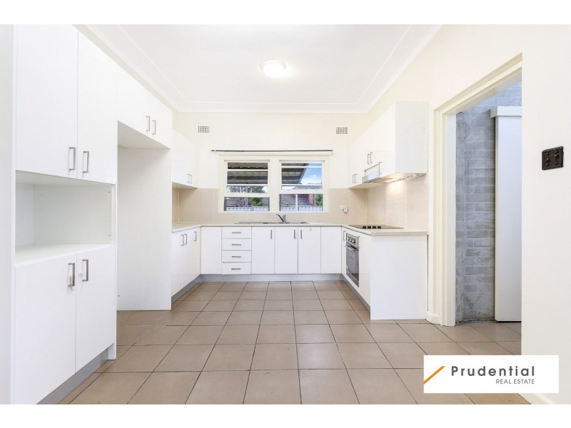 90 Reilly St, Liverpool NSW 2170